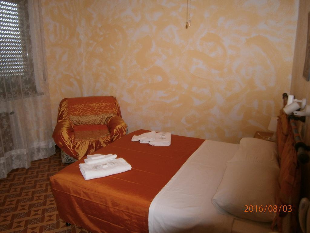 Albergo Il Cantuccio Bolano Exteriör bild